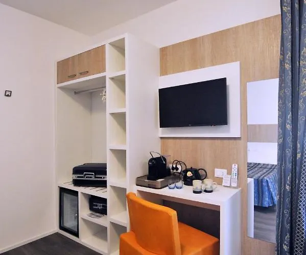 Marzia Queen Hotel