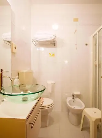 Hotel Marzia Queen 3*