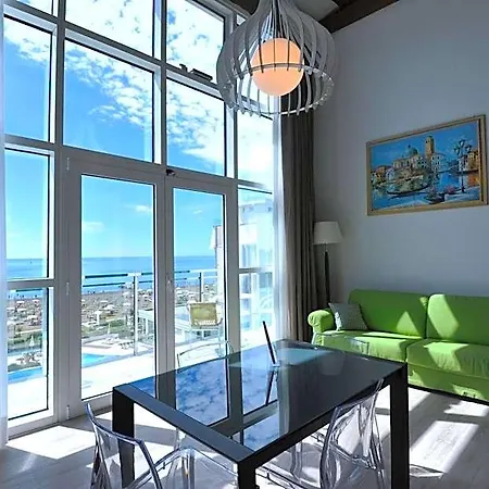 Hotel Marzia Queen