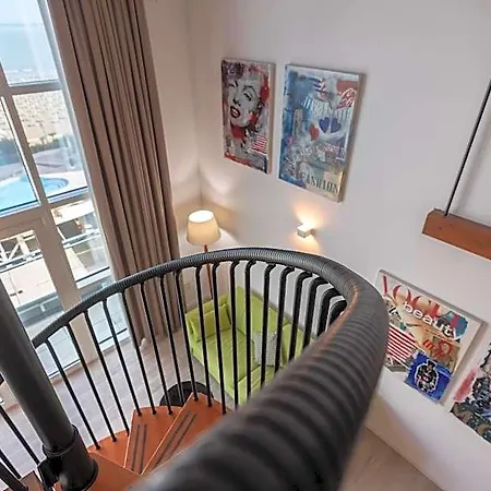 Marzia Queen